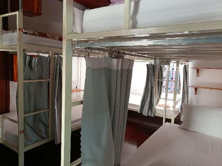 City Backpackers & Travel Luang Prabang Bagian luar foto
